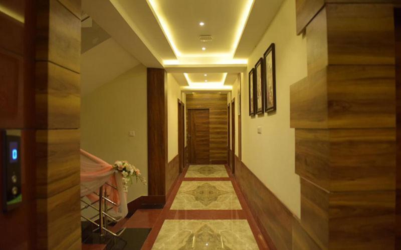 Hotel Royal City Siliguri Esterno foto