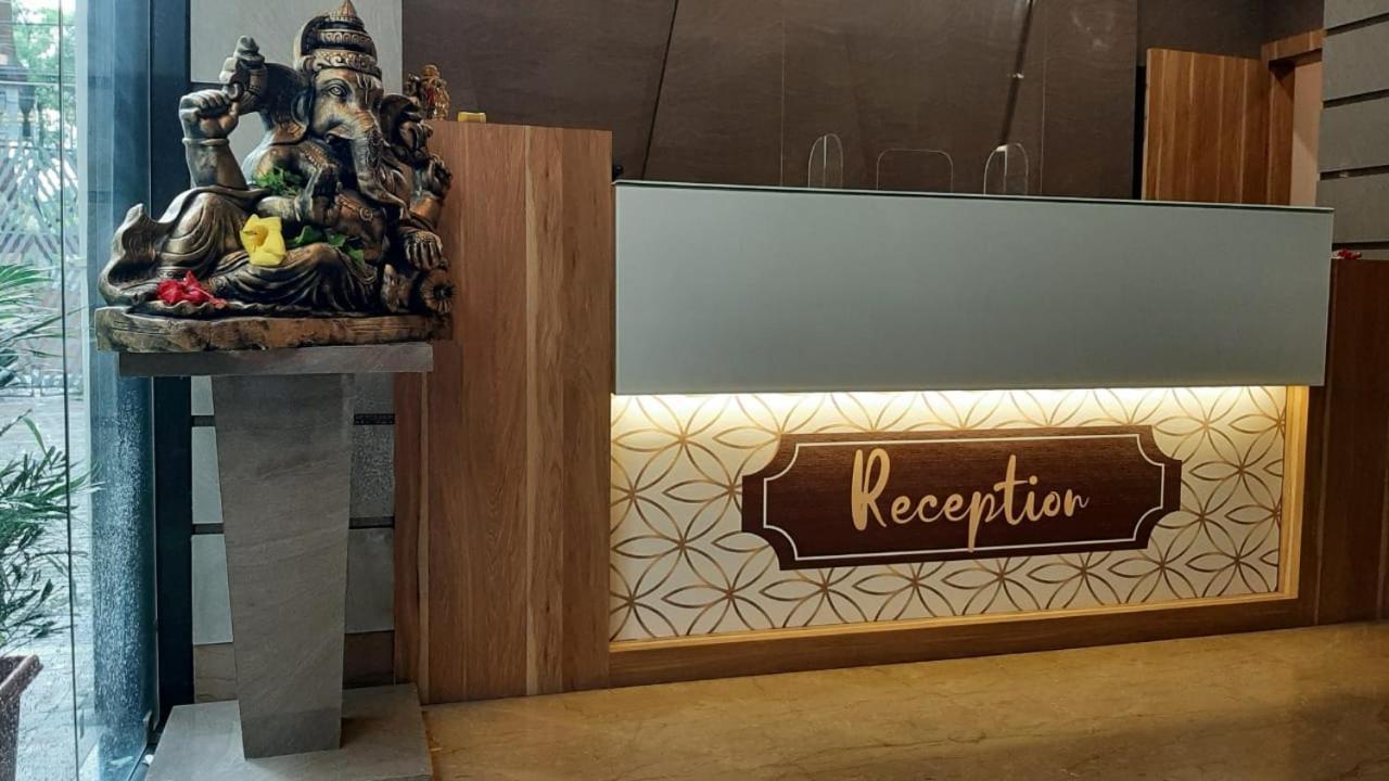 Hotel Royal City Siliguri Esterno foto