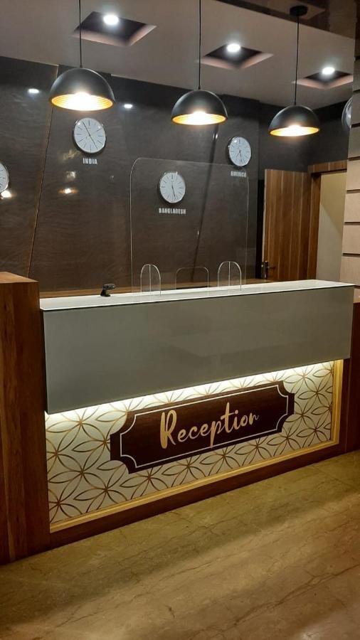 Hotel Royal City Siliguri Esterno foto